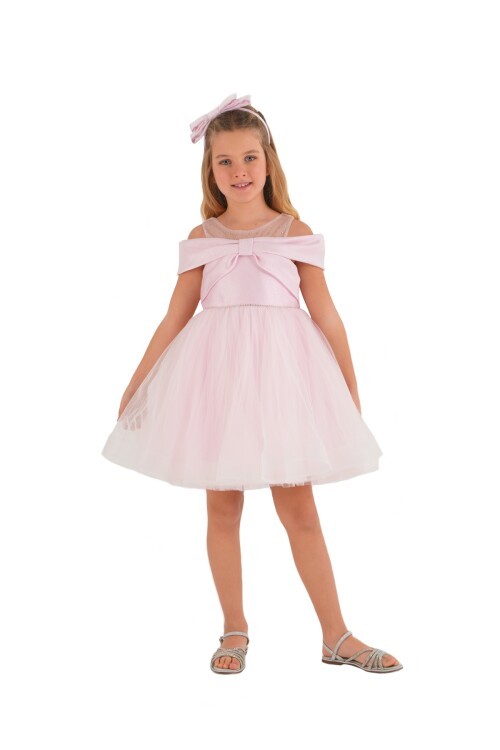 Kız çocuk kısa elbise