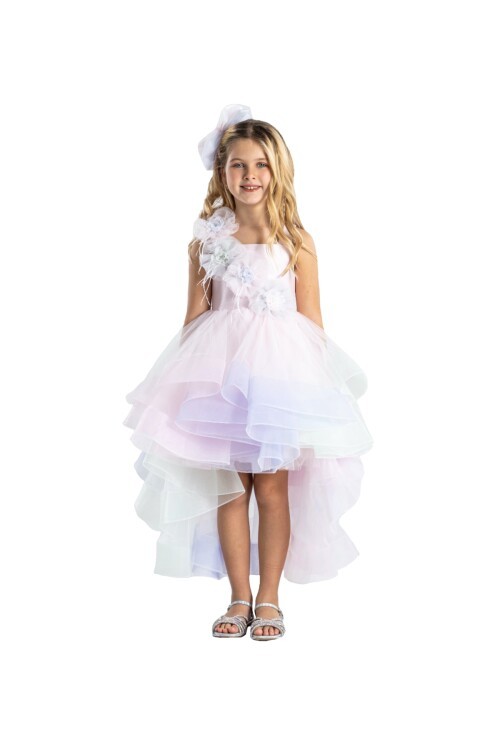 Kız çocuk kuyruklu elbise